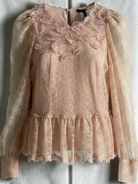 BCBGMAXAZRIA Pink Lace Peplum Blouse Long Sleeve Floral Applique Med / Size 8
